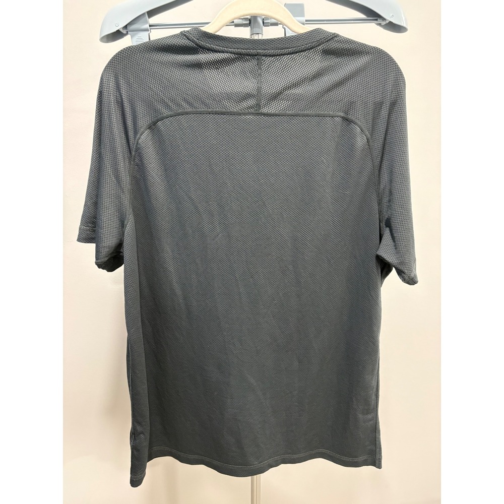 Rhone Men's Glacier Reign Tech Training Tee Shirt Dark Grey Textured Size XL - Picture 5 of 8
